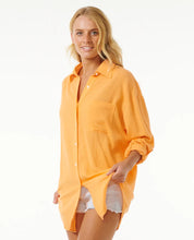 Load image into Gallery viewer, Premium Surf Holiday Shirt - Orange
