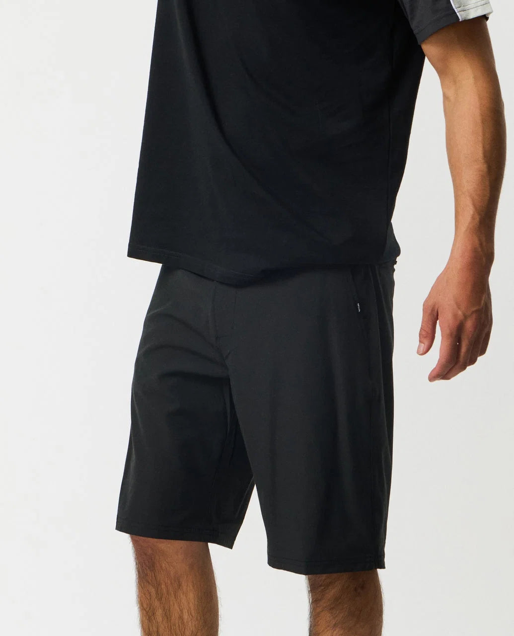 Boardwalk Phase 21" Short-Black
