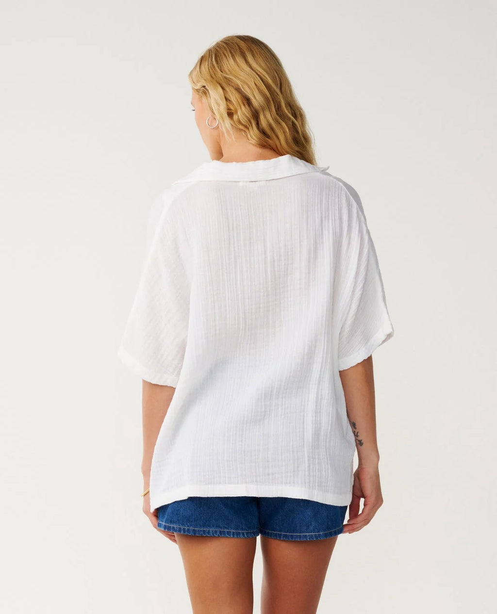 Premium Surf S/S Shirt - White