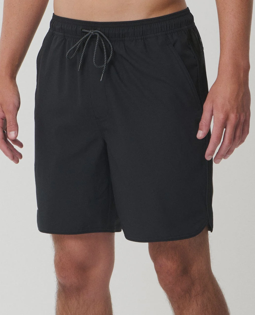 Search Series VC Pivot 18" Volley