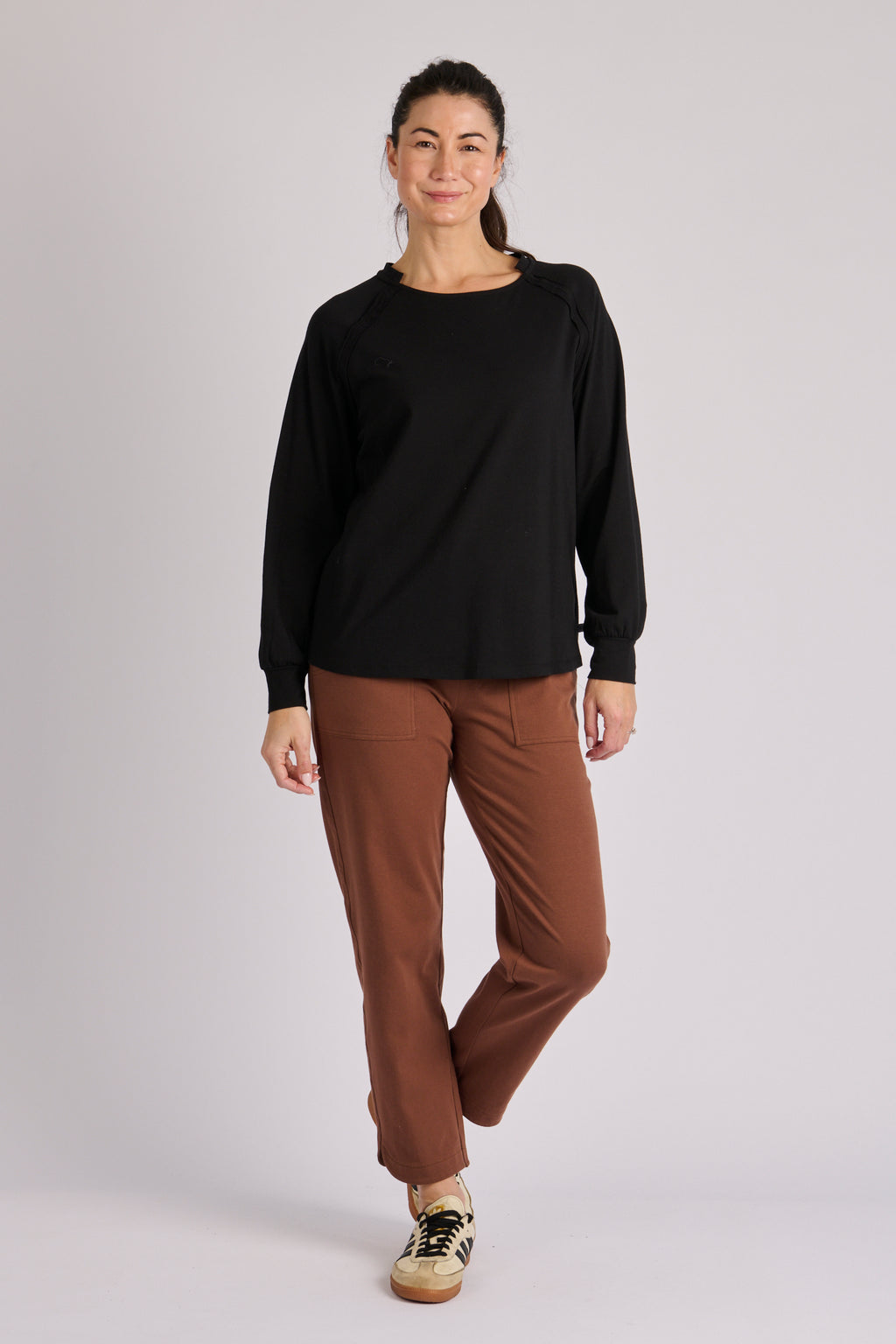 Collar Detail L/S Tee - Black