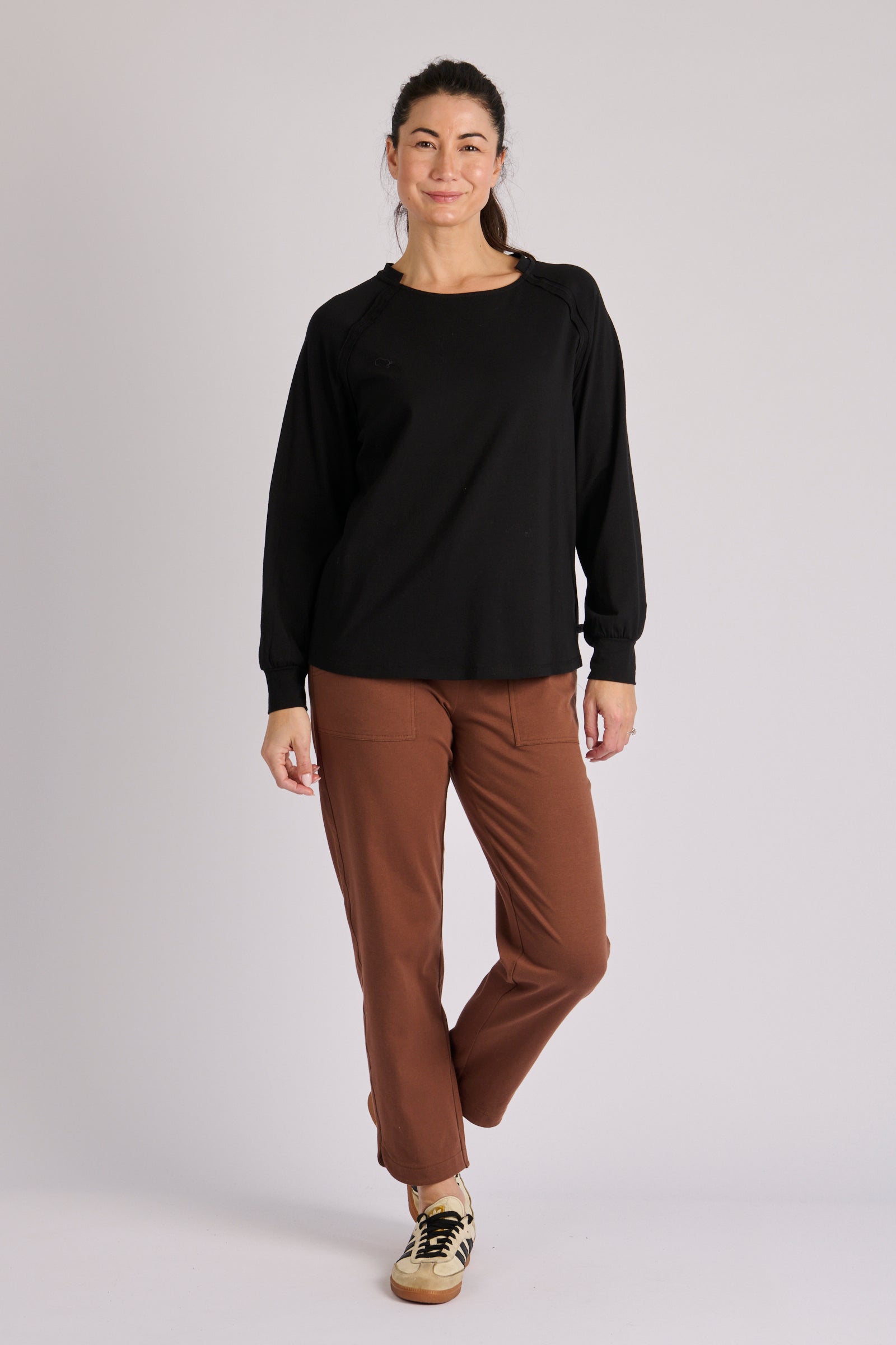 Collar Detail L/S Tee - Black