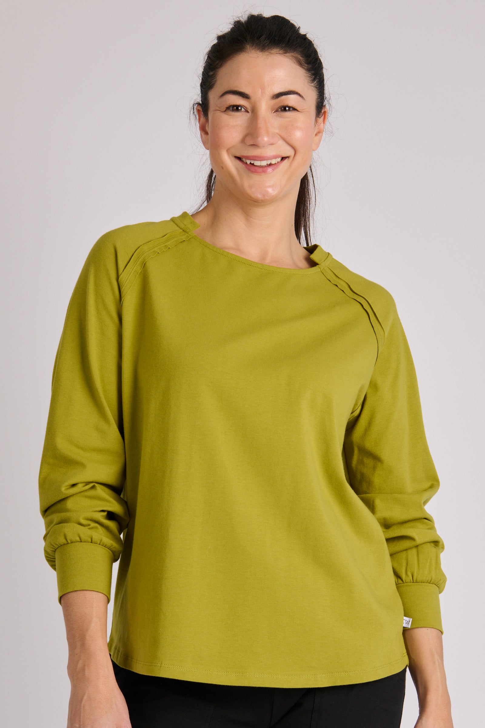 Collar Detail L/S Tee - Moss Green