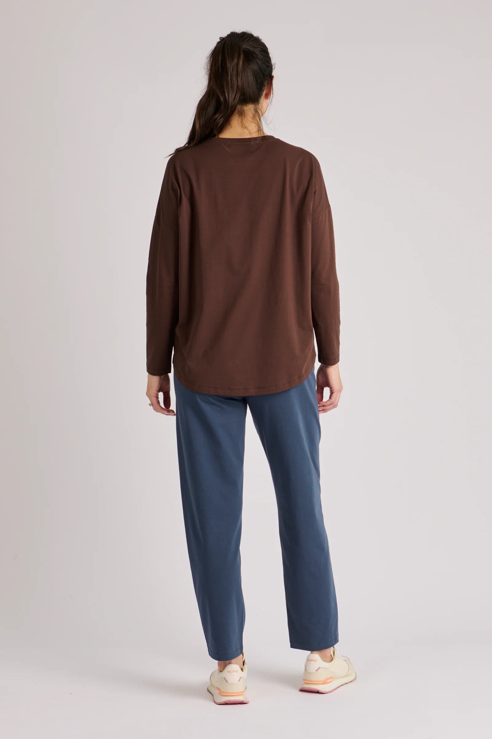OTW Drop Back L/S tee - Coffee