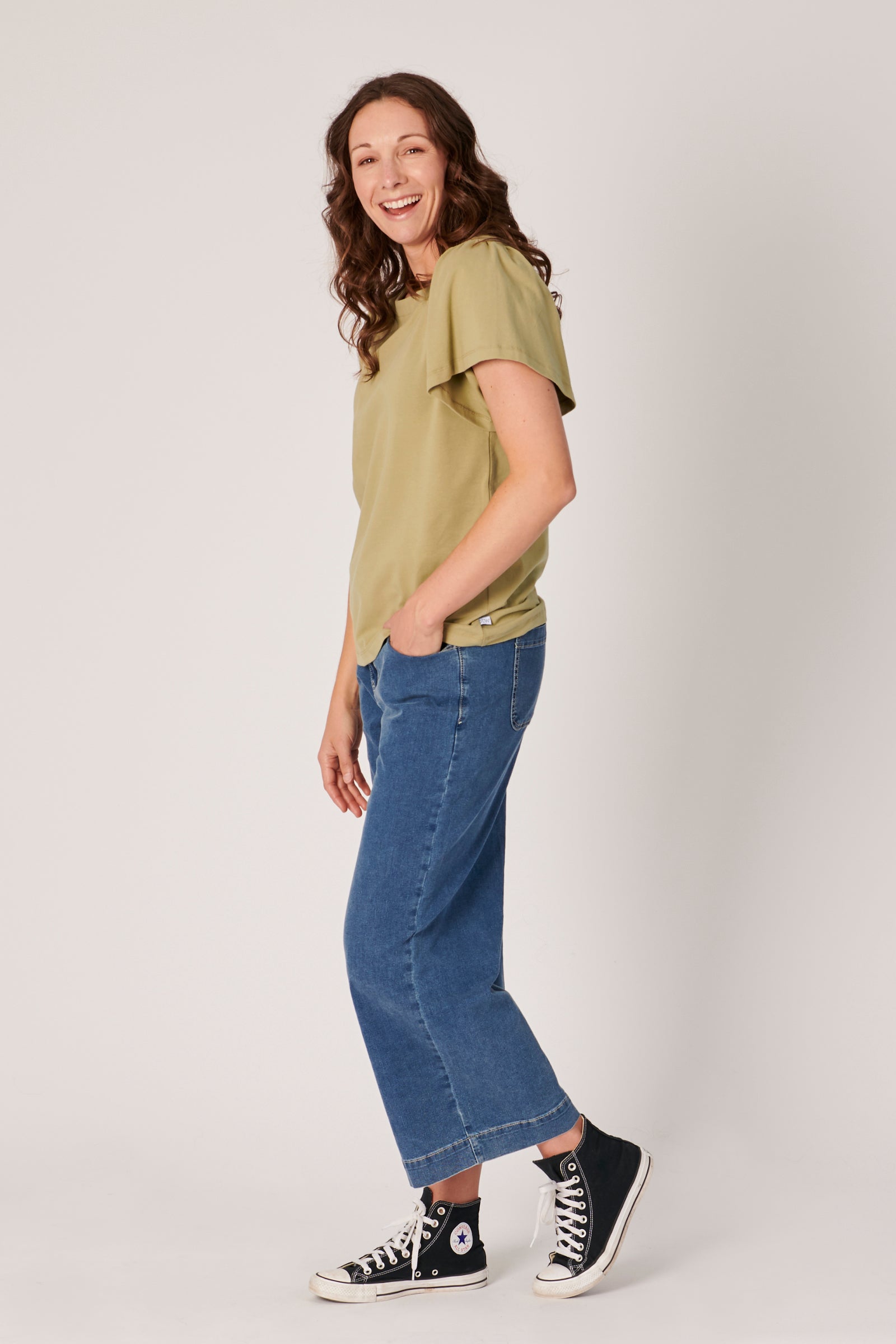 Flutter Sleeve Tee - Khaki