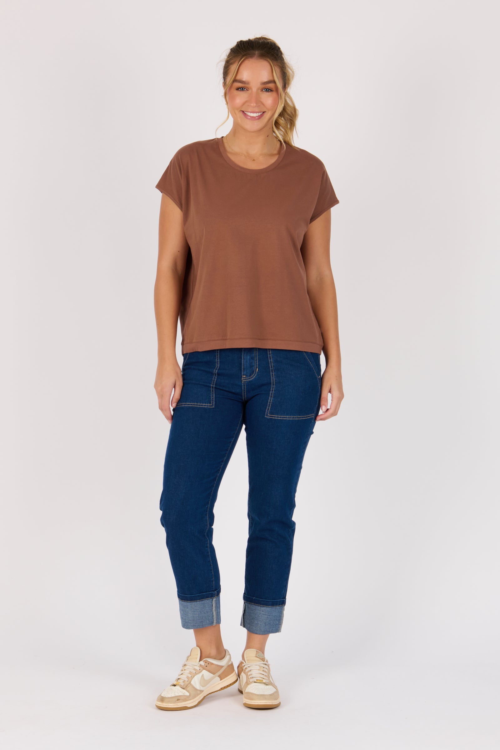 Shell Round Neck Tee - Acorn