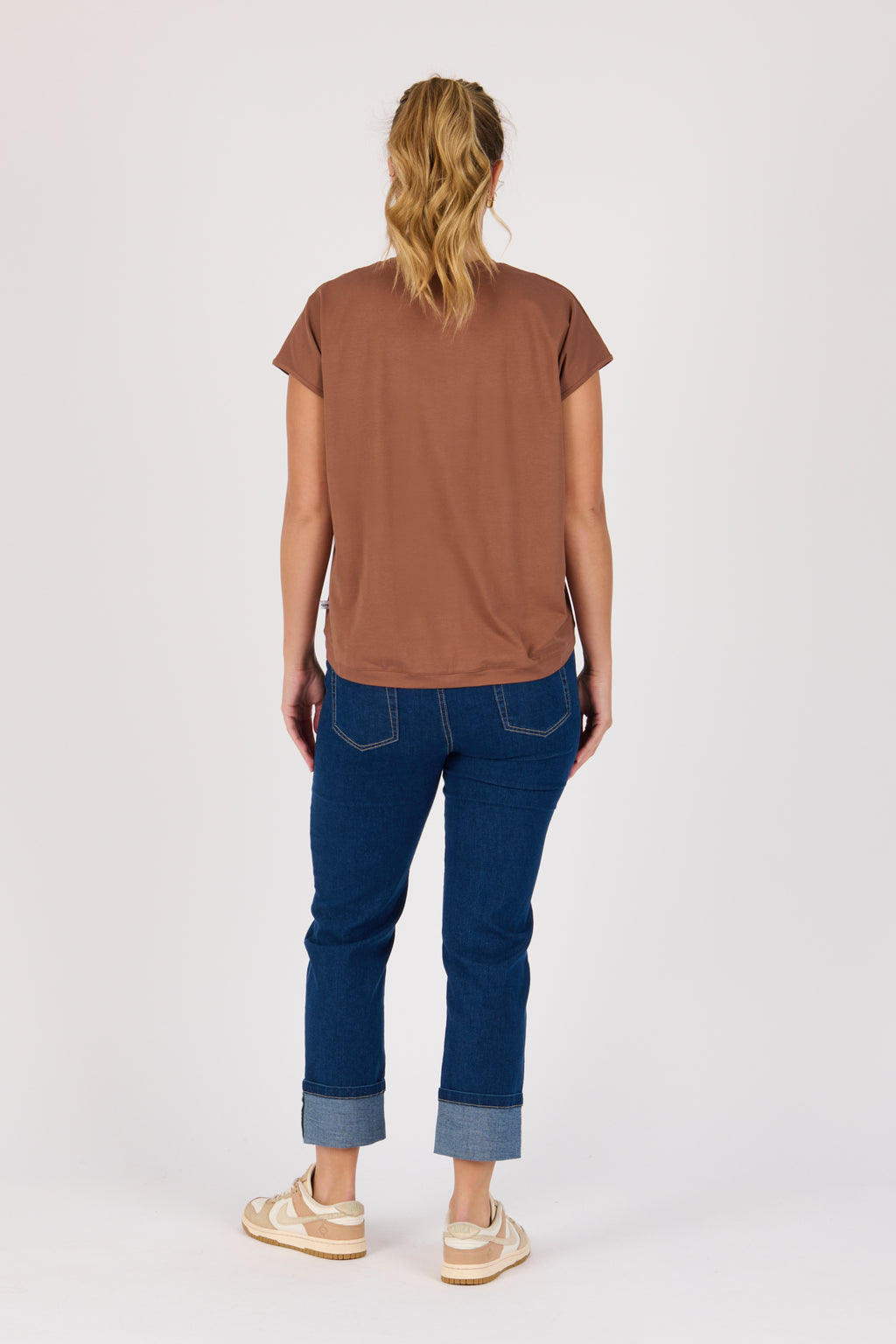Shell Round Neck Tee - Acorn