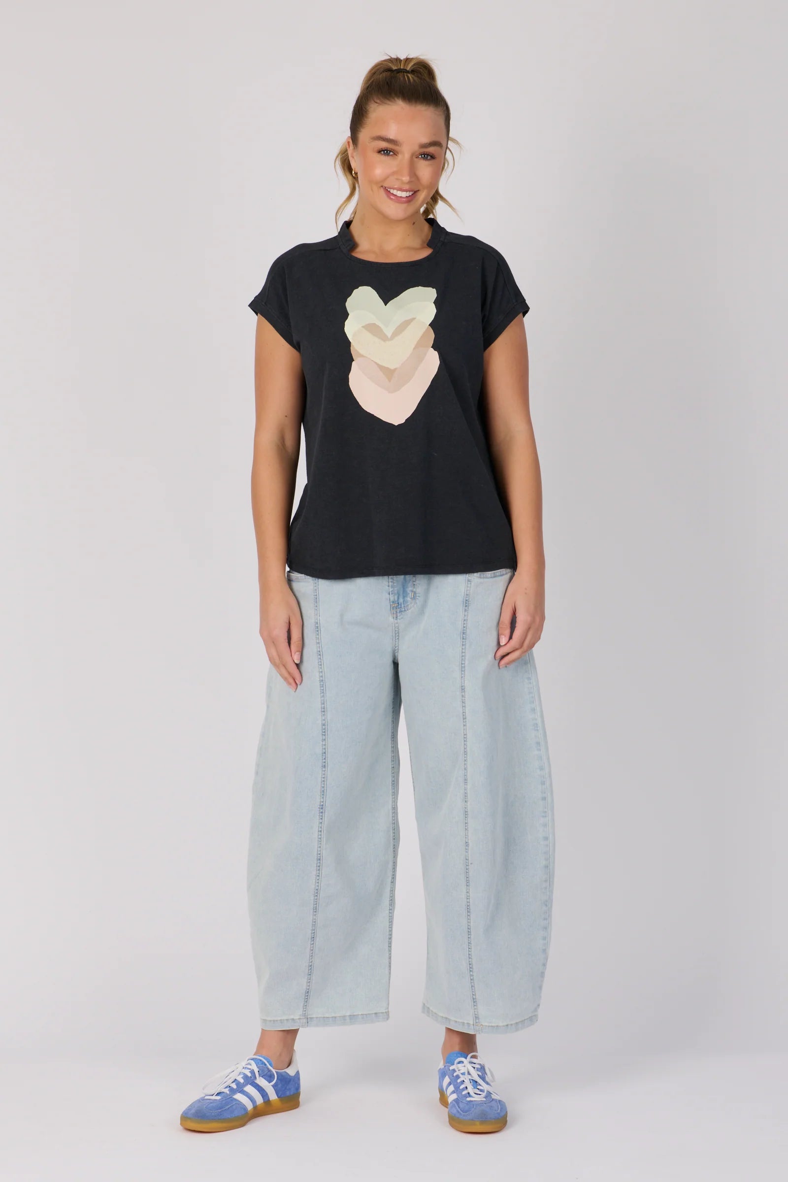 Half Collar Shell Tee-White Flower