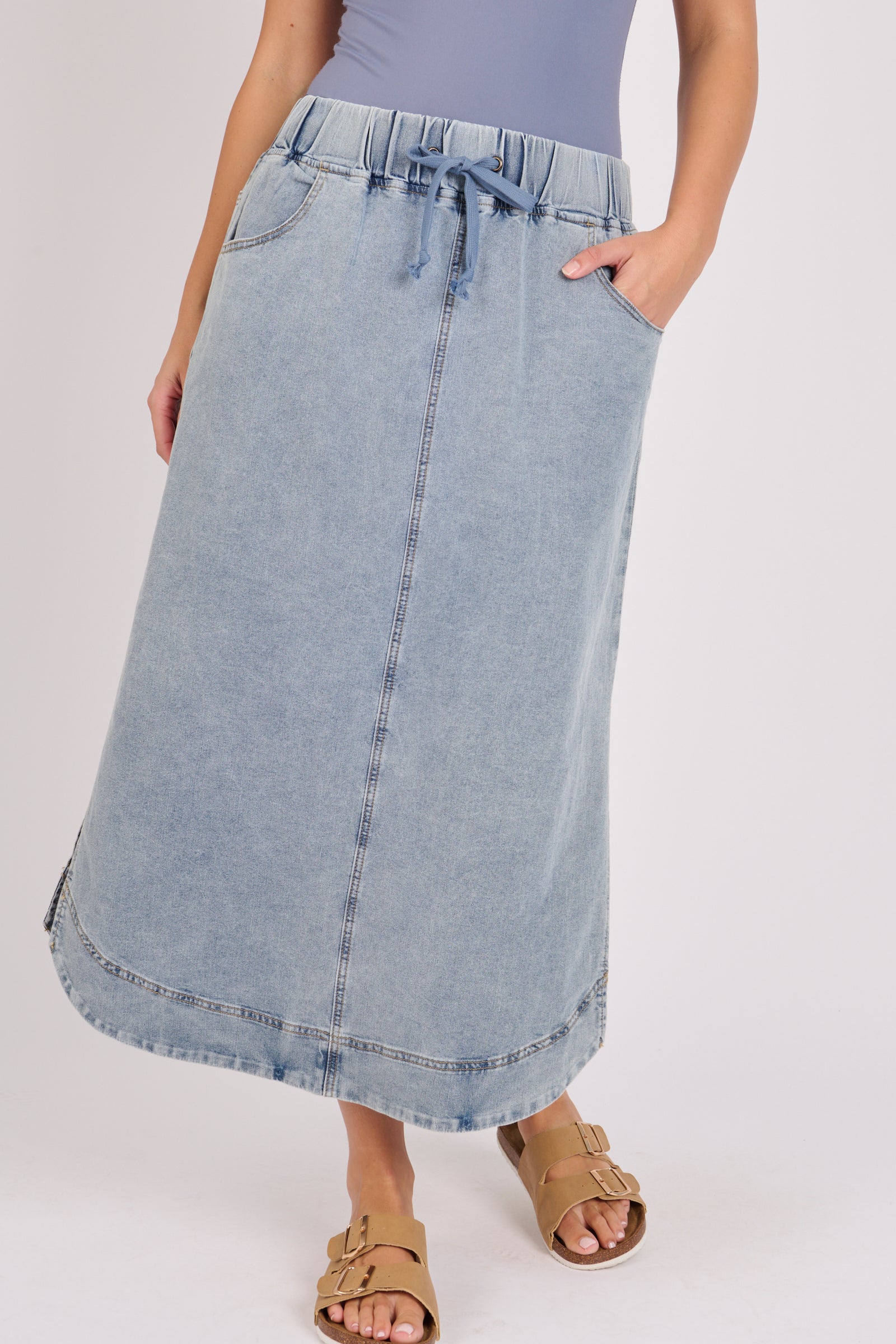 Relaxed Tie Front Skirt-Mid Blue