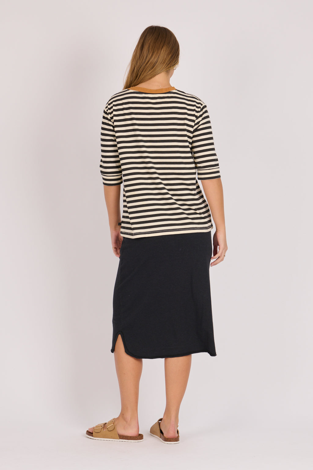 Half Sleeve Tee - Black/Beige