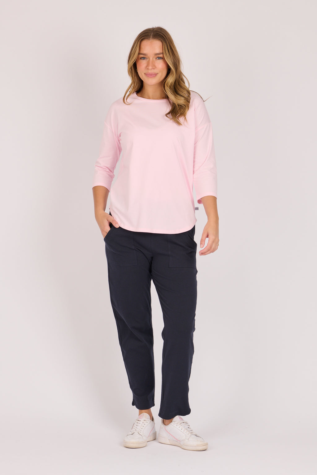 Scoop Hem 3/4 Sleeve Top - Pink