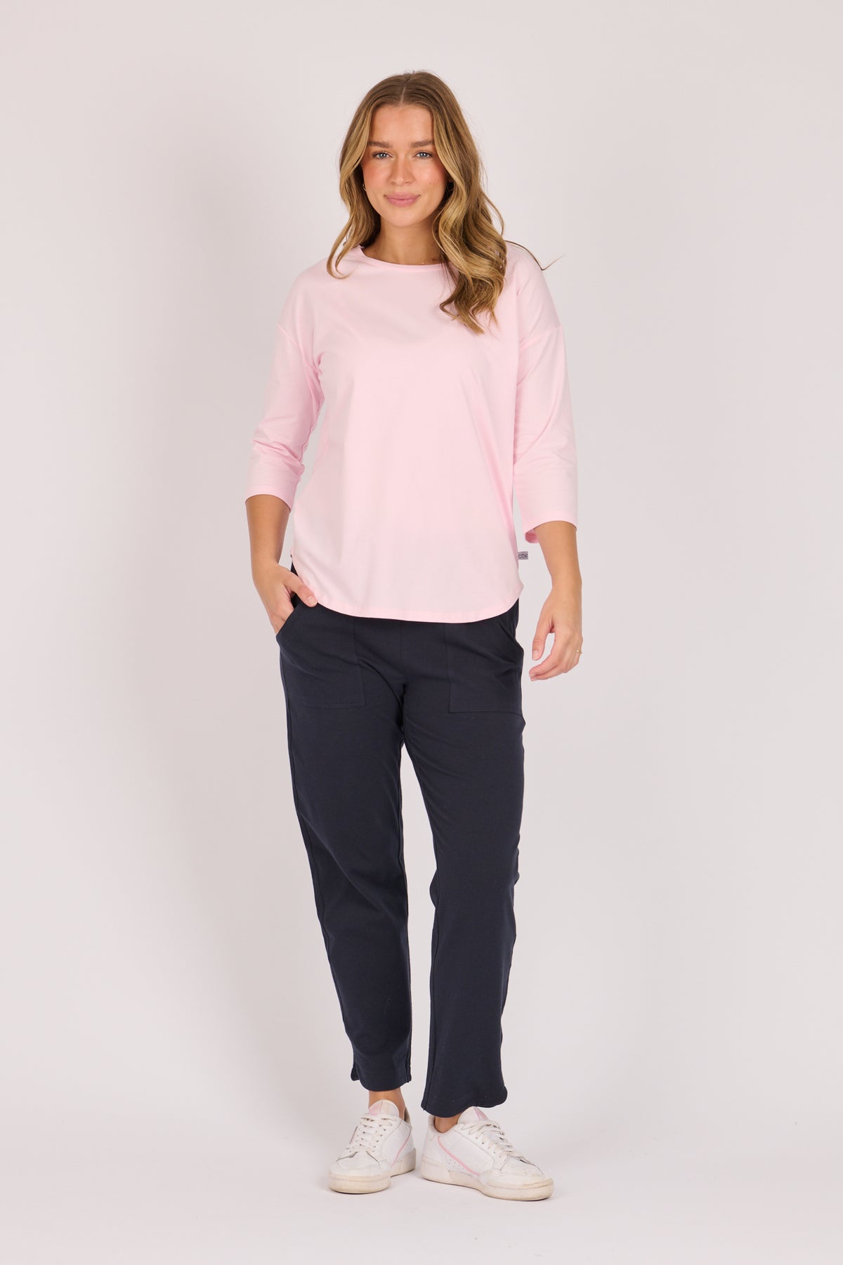 Scoop Hem 3/4 Sleeve Top - Pink