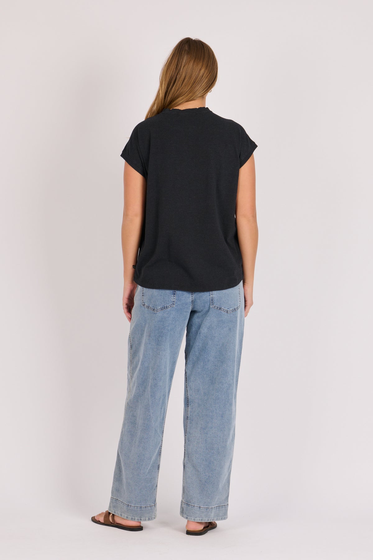 Half Collar Shell Tee - Floral