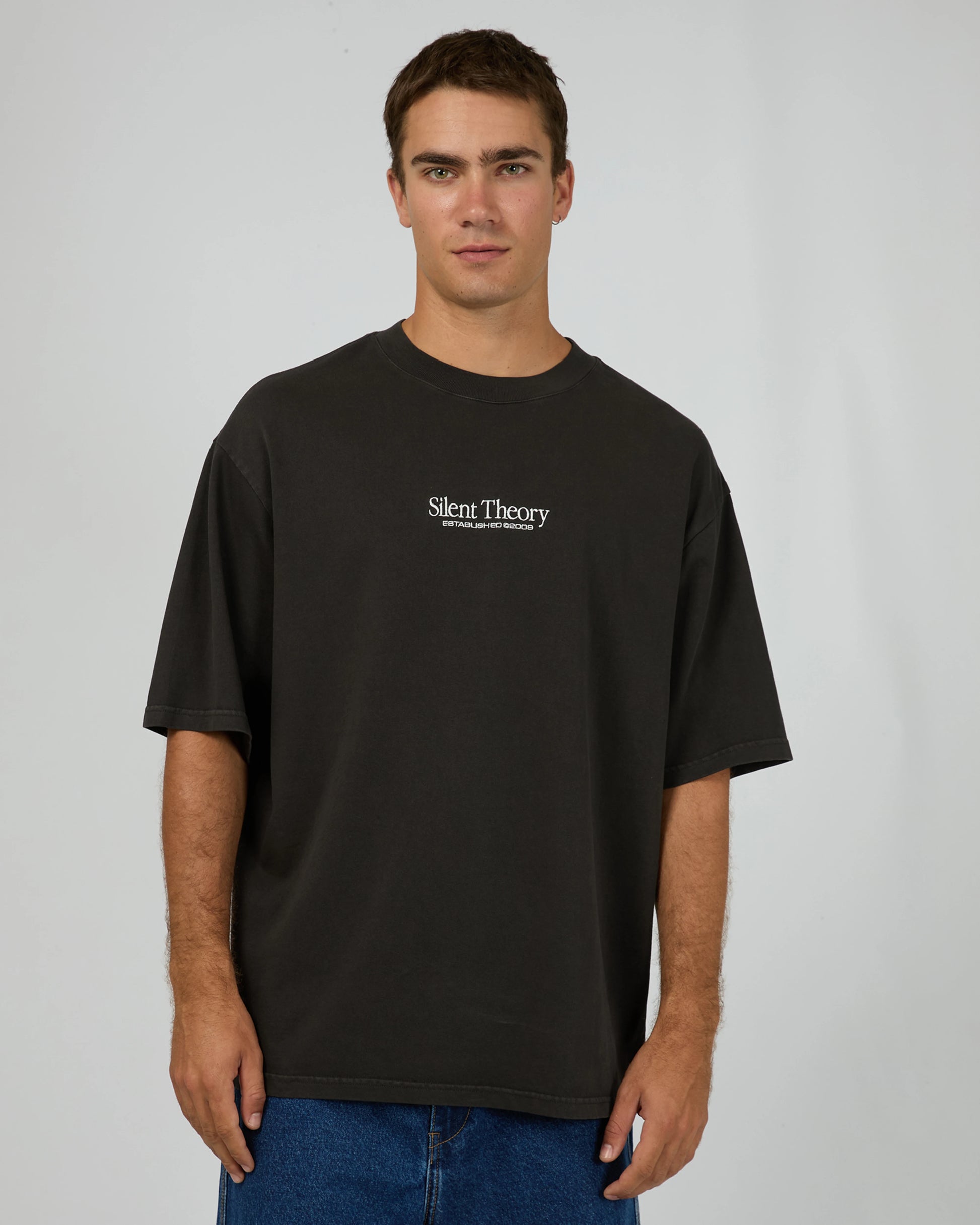 Classic Emb tee - Charcoal