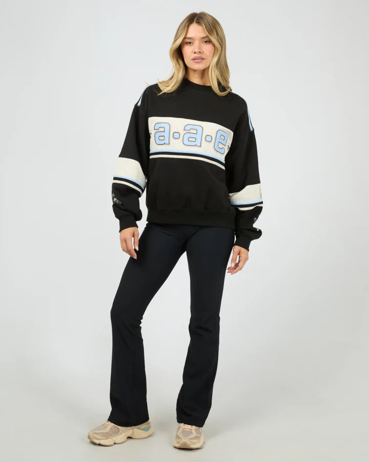 Wild Nation Crew - Black