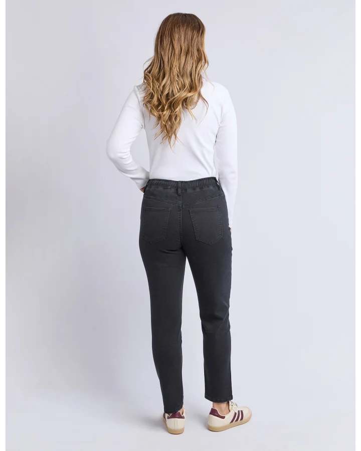 Penelope Jogger