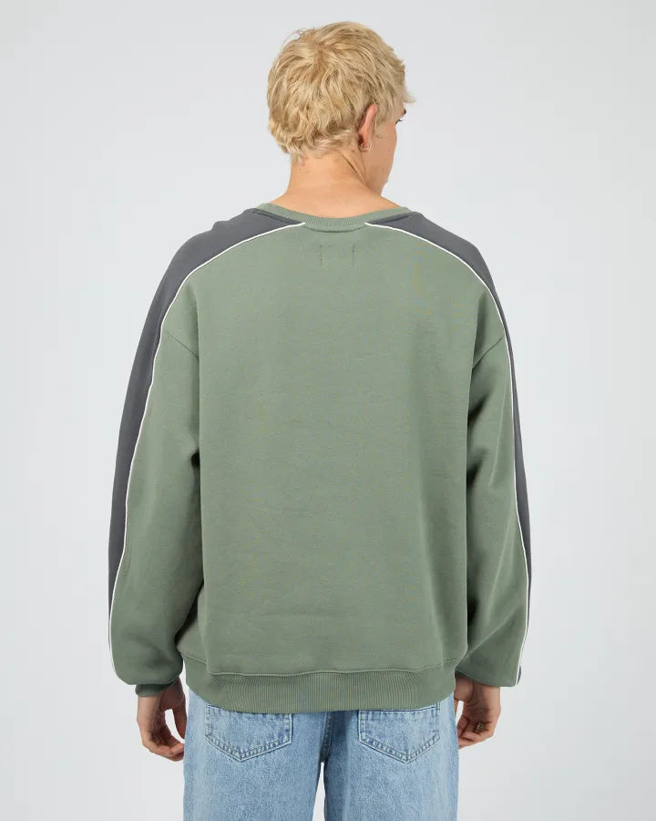 CUTBACK PANELLED CREW
