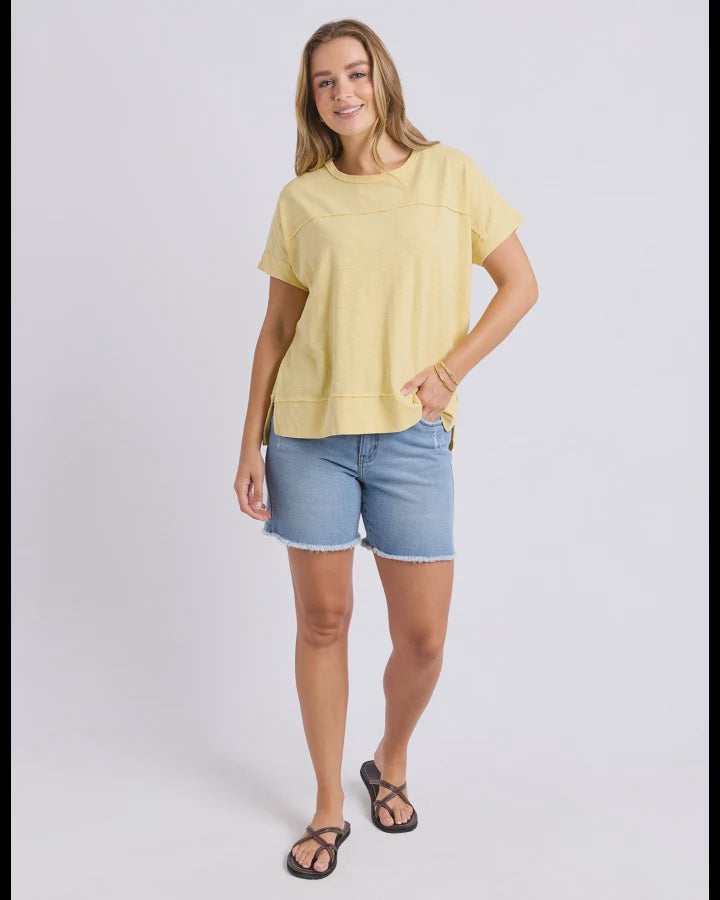 ALLISON TEE-SUNLIGHT YELLOW