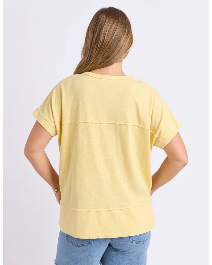 ALLISON TEE-SUNLIGHT YELLOW