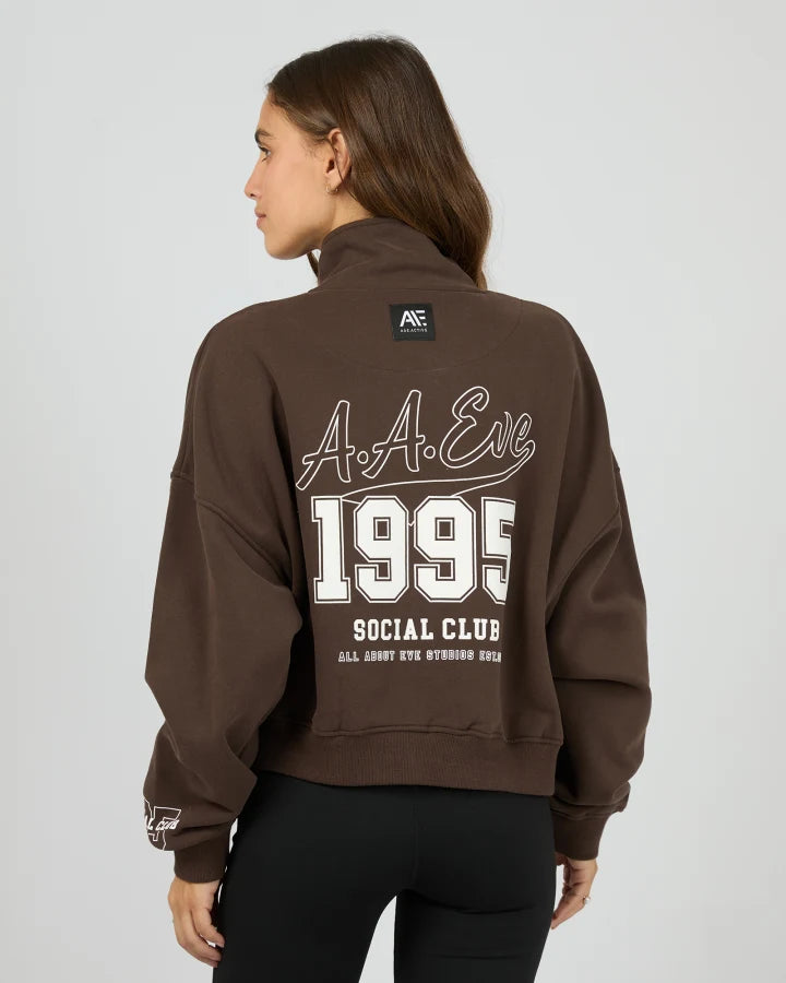 Eve Team 1/4 Zip Crew
