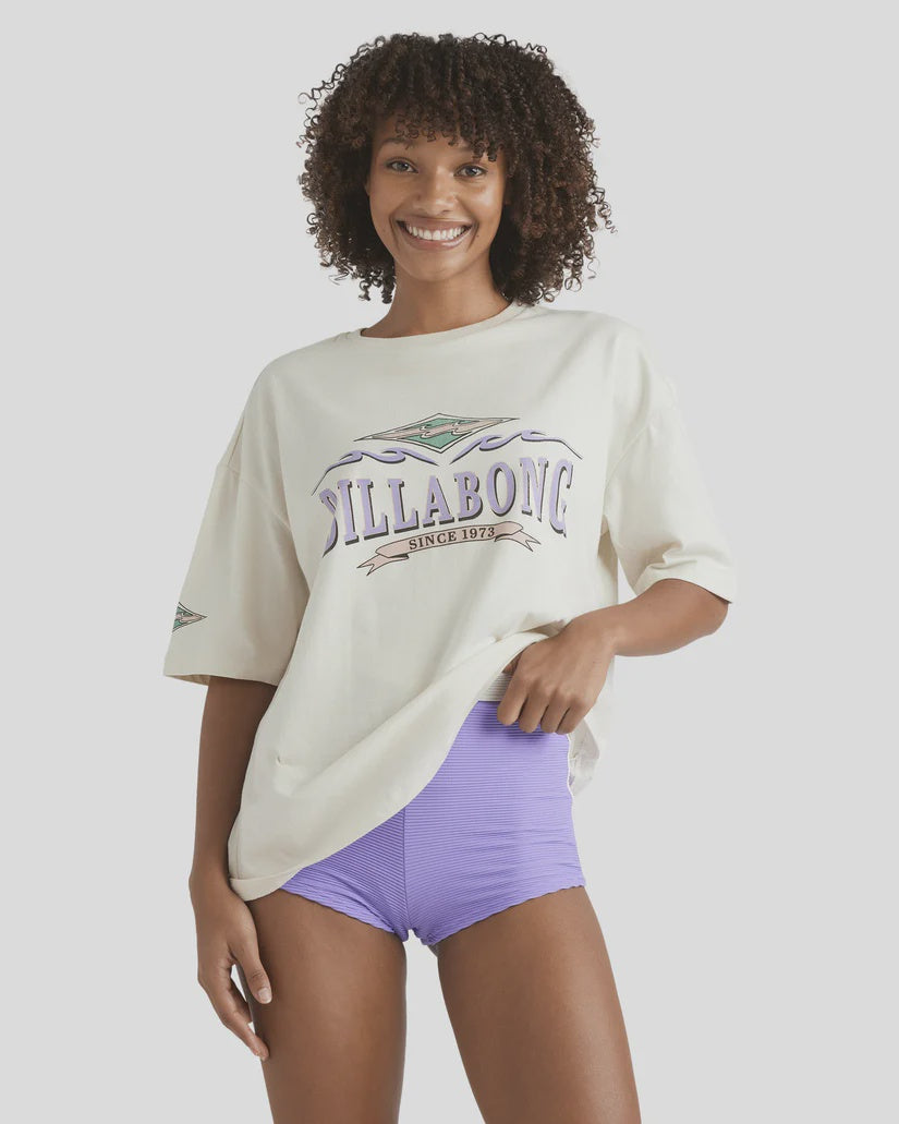 Wave Out Tee