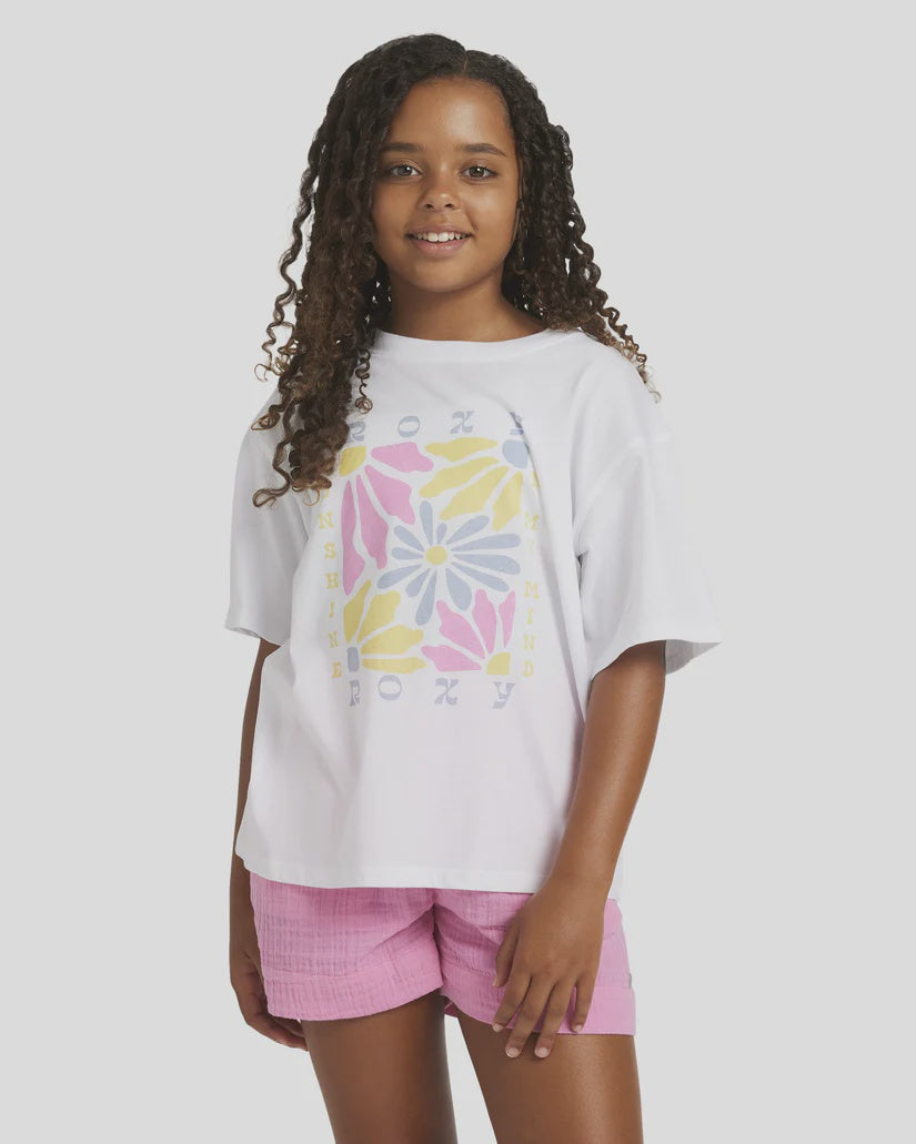 Day Trippin Tee - Girl