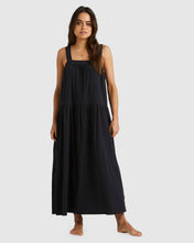 Load image into Gallery viewer, Sun Chaser Maxi Dress
