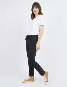 Juliette Jogger Jean - Washed Black