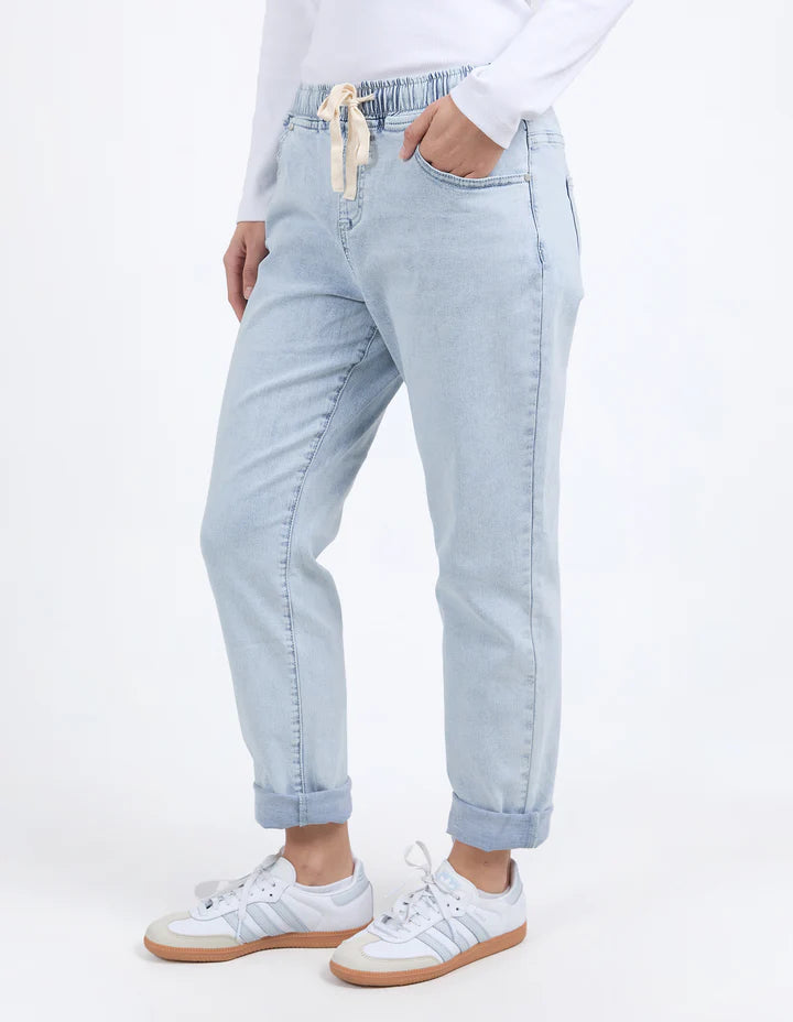 Juliette Jogger Jean - Vintage Pale Blue