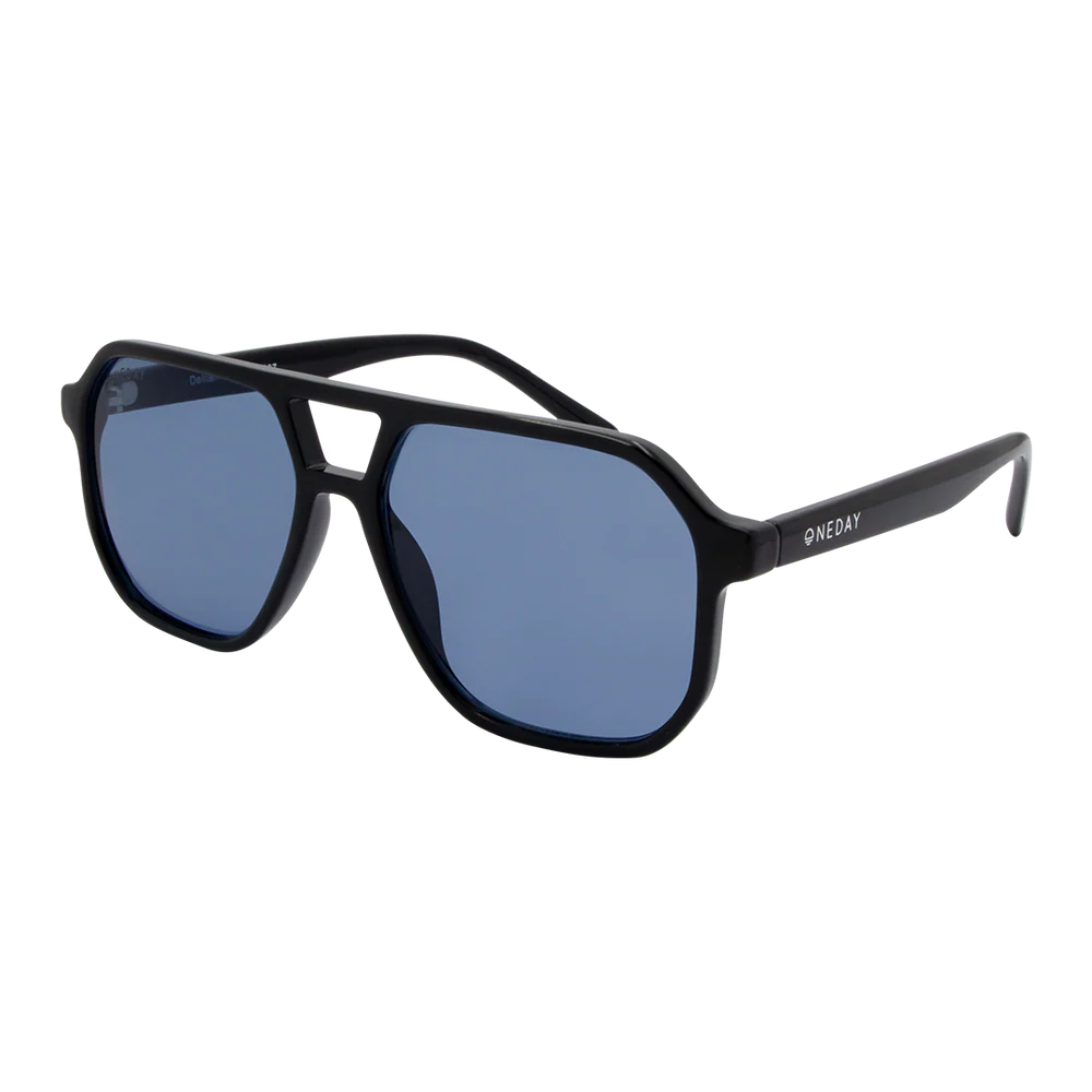 Delilah - Black/Blue