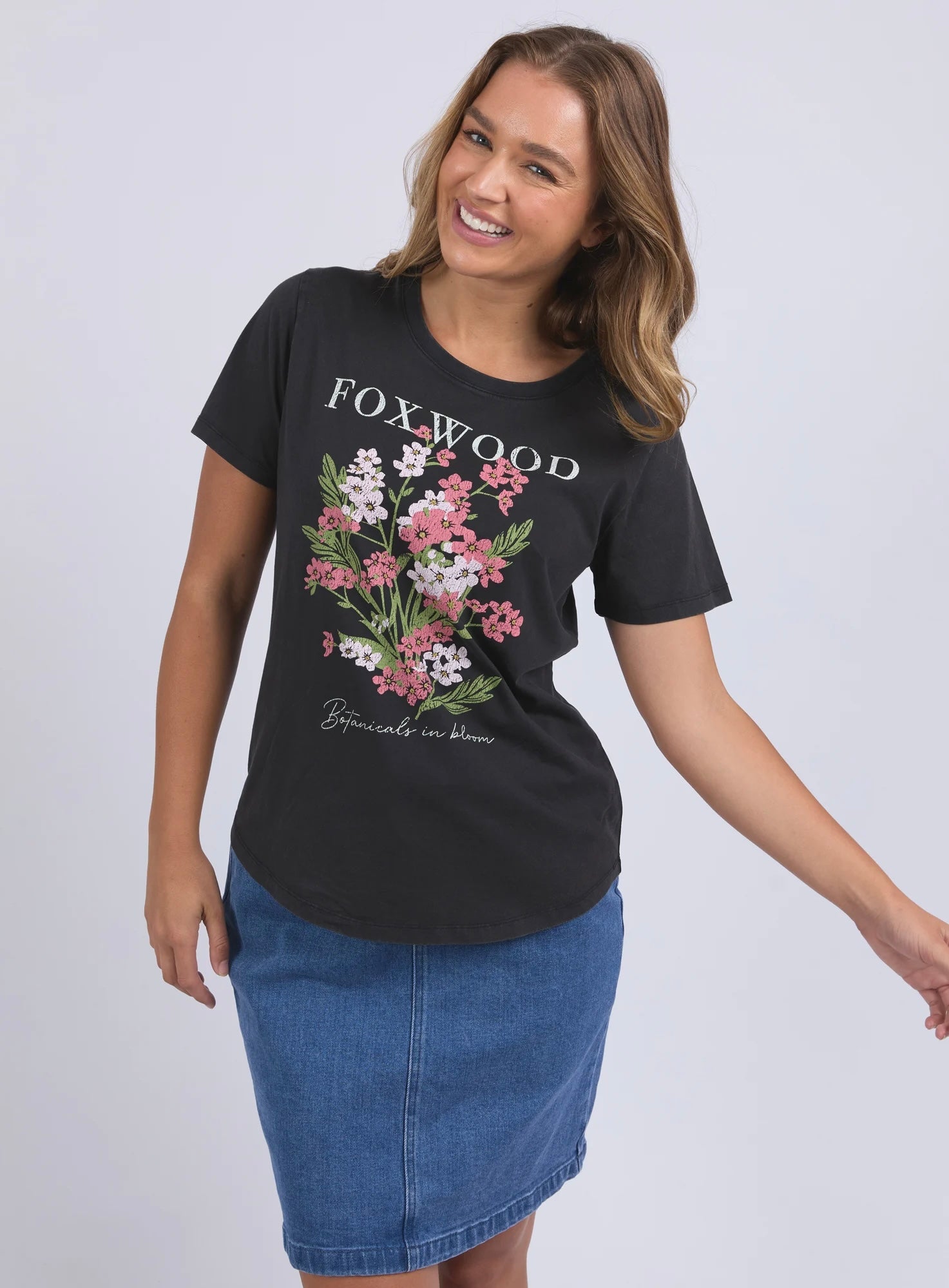 Flower Tee - Washed Black