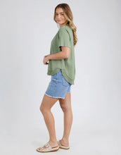 Load image into Gallery viewer, Farrah S/S Tee - Fern
