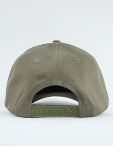 Chained Cap