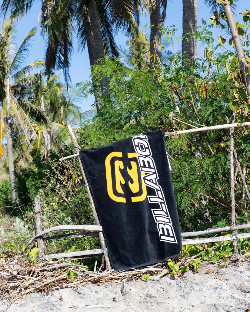 Waves Towel