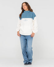 Load image into Gallery viewer, Central Division 1/4 Zip Fleece
