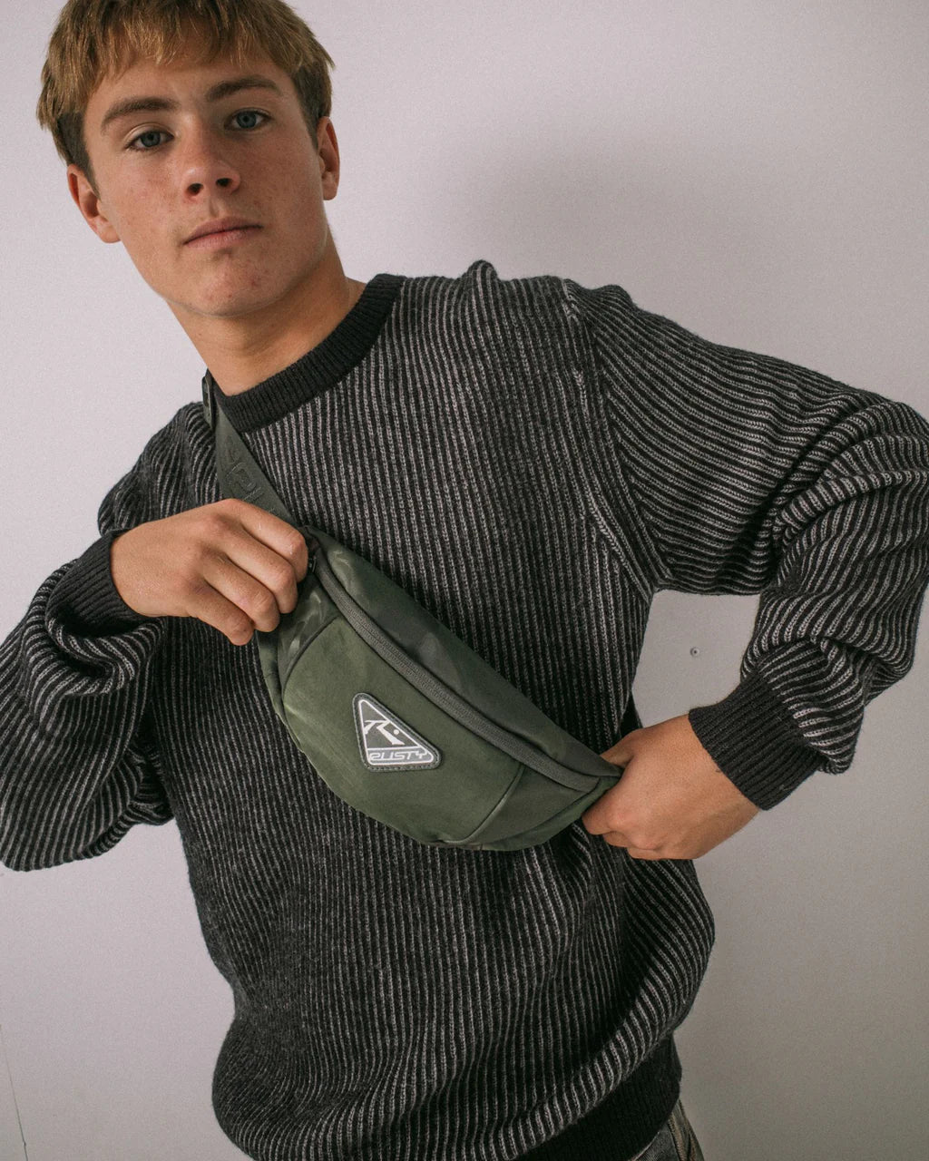 Trisector Crossbody Bag - Army