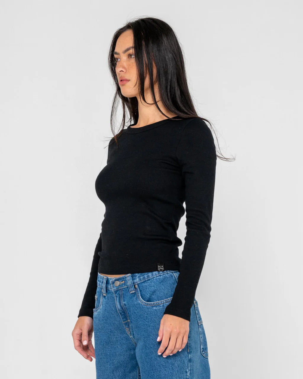 Rusty Essentials Fitted L/S Tee