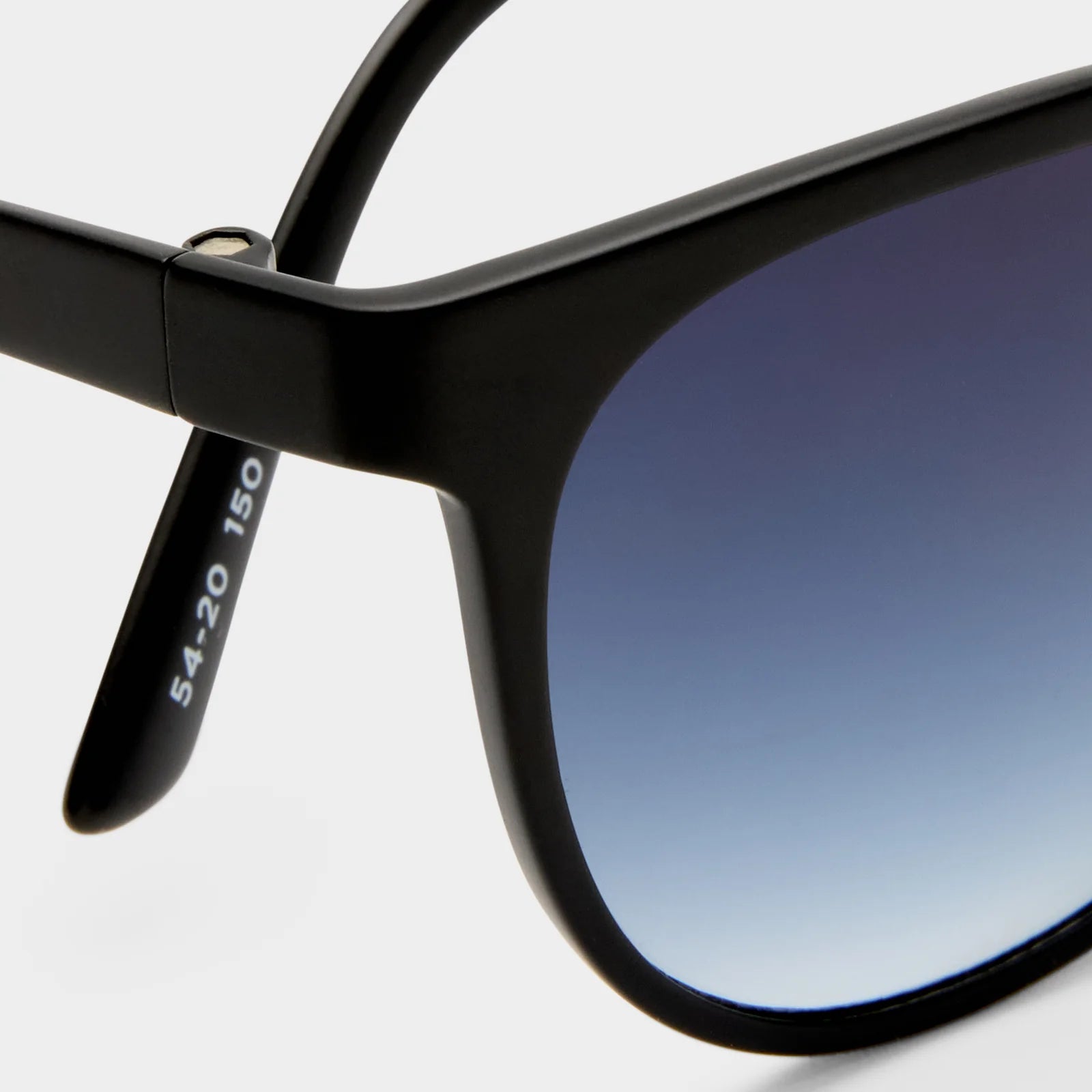 Invincible - Matte Black