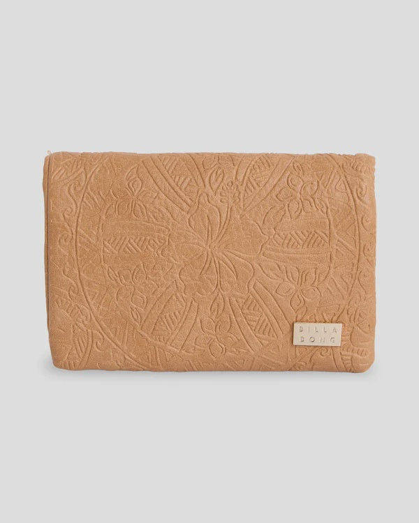 TROPICAL RHAPSODY KIRRA WALLET-TAN