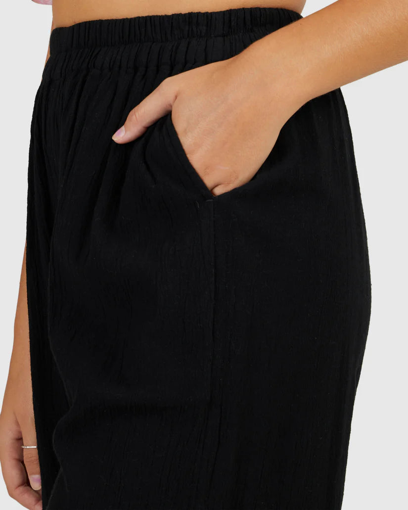 Follow Me Pant - Black