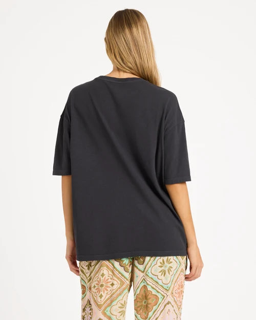 FEEL IT T-SHIRT