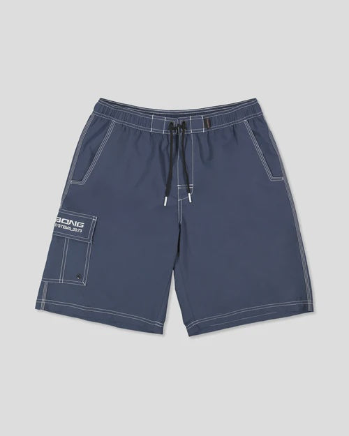 THROW ON 22" BOARDSHORTS