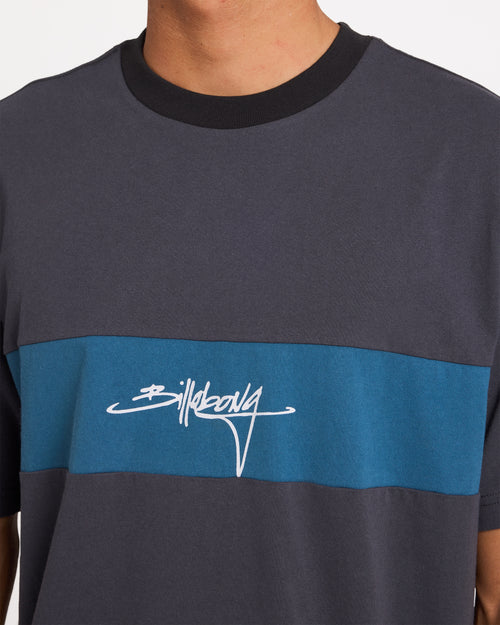 PANEL T-SHIRT
