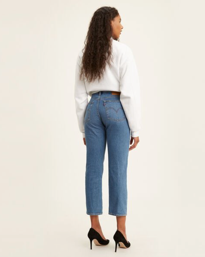 Wedgie Fit Straight Jeans