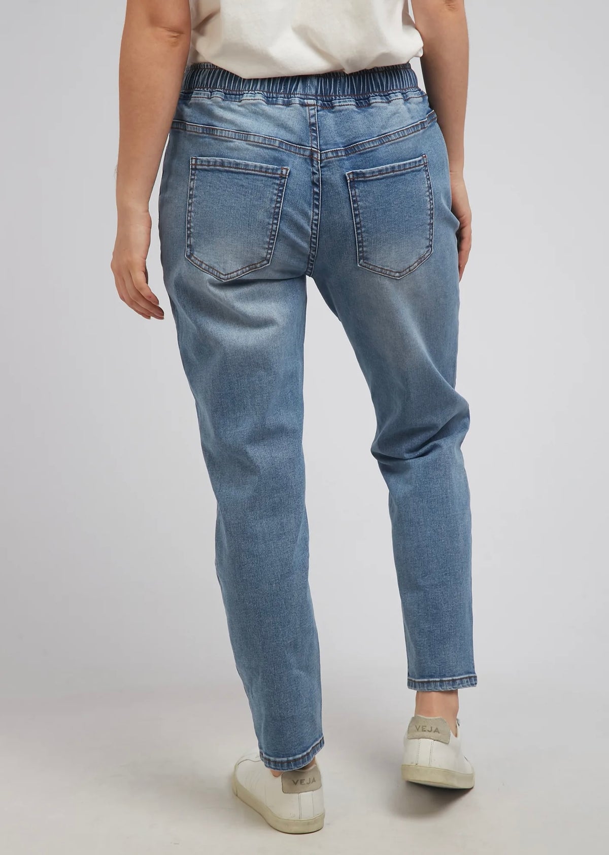 Juliette Jogger Jean - Light Blue