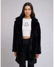 Load image into Gallery viewer, Molly Fur Coat
