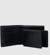 Load image into Gallery viewer, High River 2 Leather Wallet
