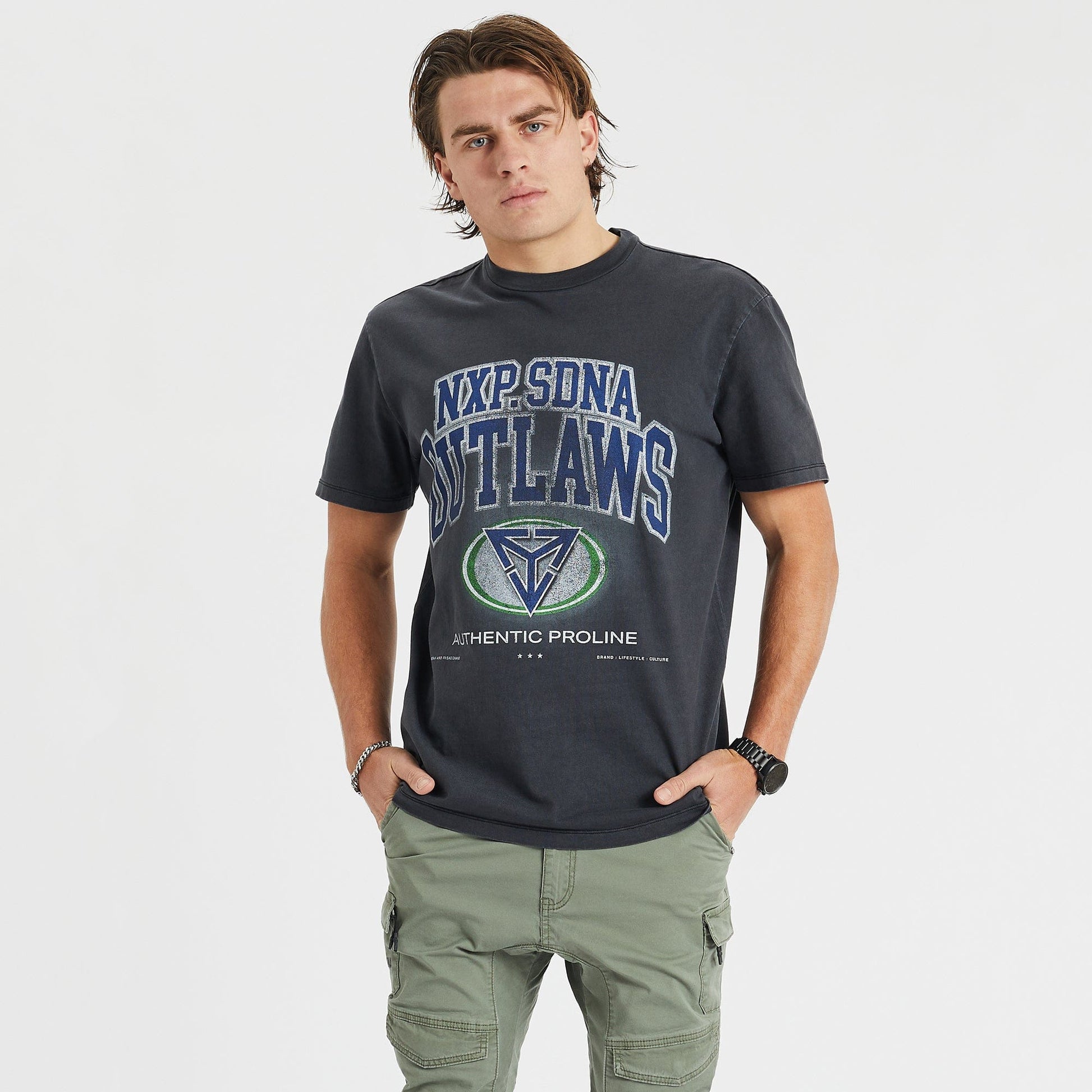 Outlaws Heavy  Relaxed Tee